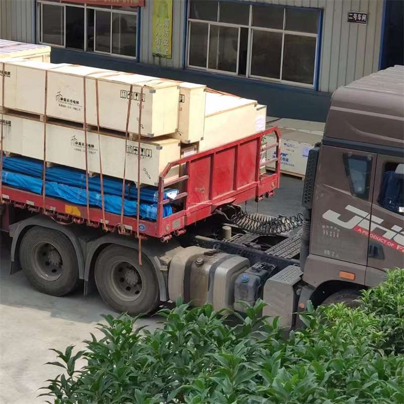 河北石家庄辛集至新疆阿勒泰福海县物流专线，一站式服务，让您的货物畅行无忧